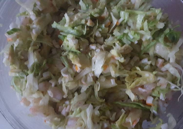 Ensalada tropical con aguacate
