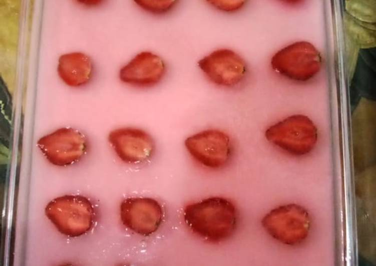 Bahan Puding susu strawberry | Bahan Membuat Puding susu strawberry Yang Bisa Manjain Lidah