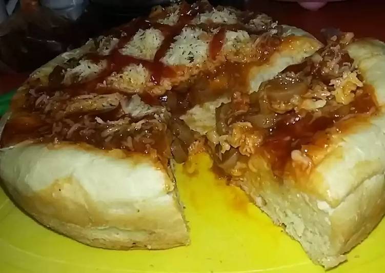 Resep Pizza Soft Bread eggless Magicom, Enak