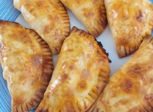 Foto principal de Empanadillas de atún, huevo duro y pimiento morrón 😋