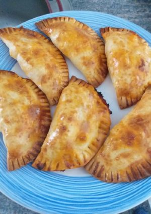 Una foto de Empanadillas de atún, huevo duro y pimiento morrón 😋
