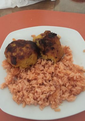 Una foto de Bollitos de plátano rellenos de frijoles
