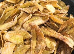 Hình của món Chuối xanh chiên ngào đường.