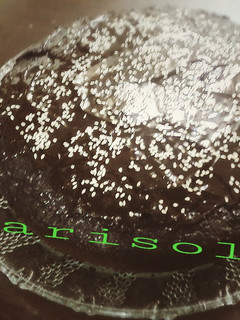 عکسی از دستور کیک شکلاتی باترمیلک