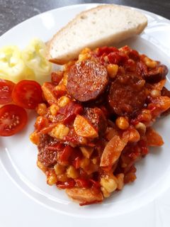 Tarhonyás lecsó recept fotója