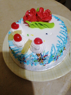 A picture of Rainbow Sponge Cake.