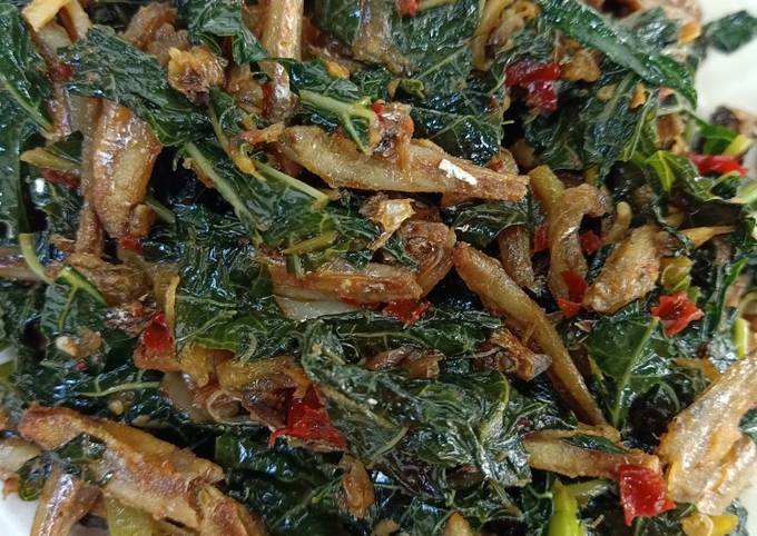 Cara Gampang Menyiapkan Tumis daun pepaya dan teri, Sempurna