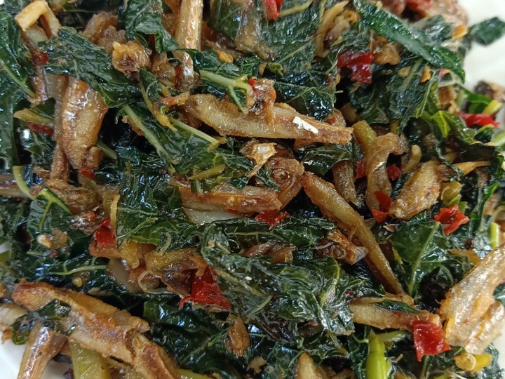 Cara Gampang Menyiapkan Tumis daun pepaya dan teri, Sempurna