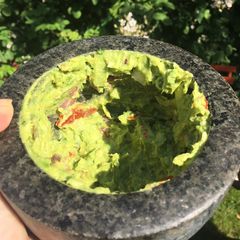 A picture of Guacamole #eattherainbow.