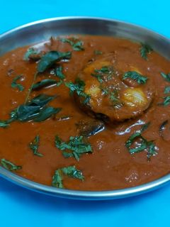 फिश करी (fish curry recipe in marathi) रेसिपी चे मुख्य फोटो