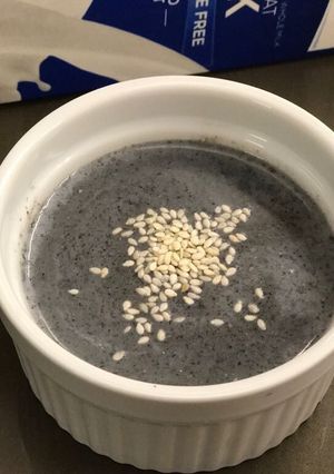 Foto resep Bubur Wijen Hitam / Black sesame soup (tongsui)