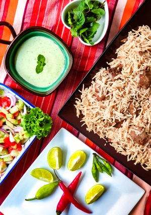 A picture of Beef pulao.