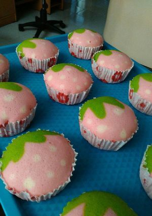 Foto resep Bolu kukus karakter strawberry