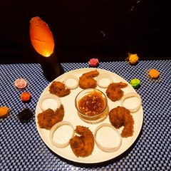 A picture of Crispy golden Prawns fry.