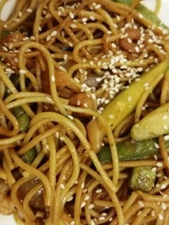 صورة لوصفة نودلز صيني 🍜