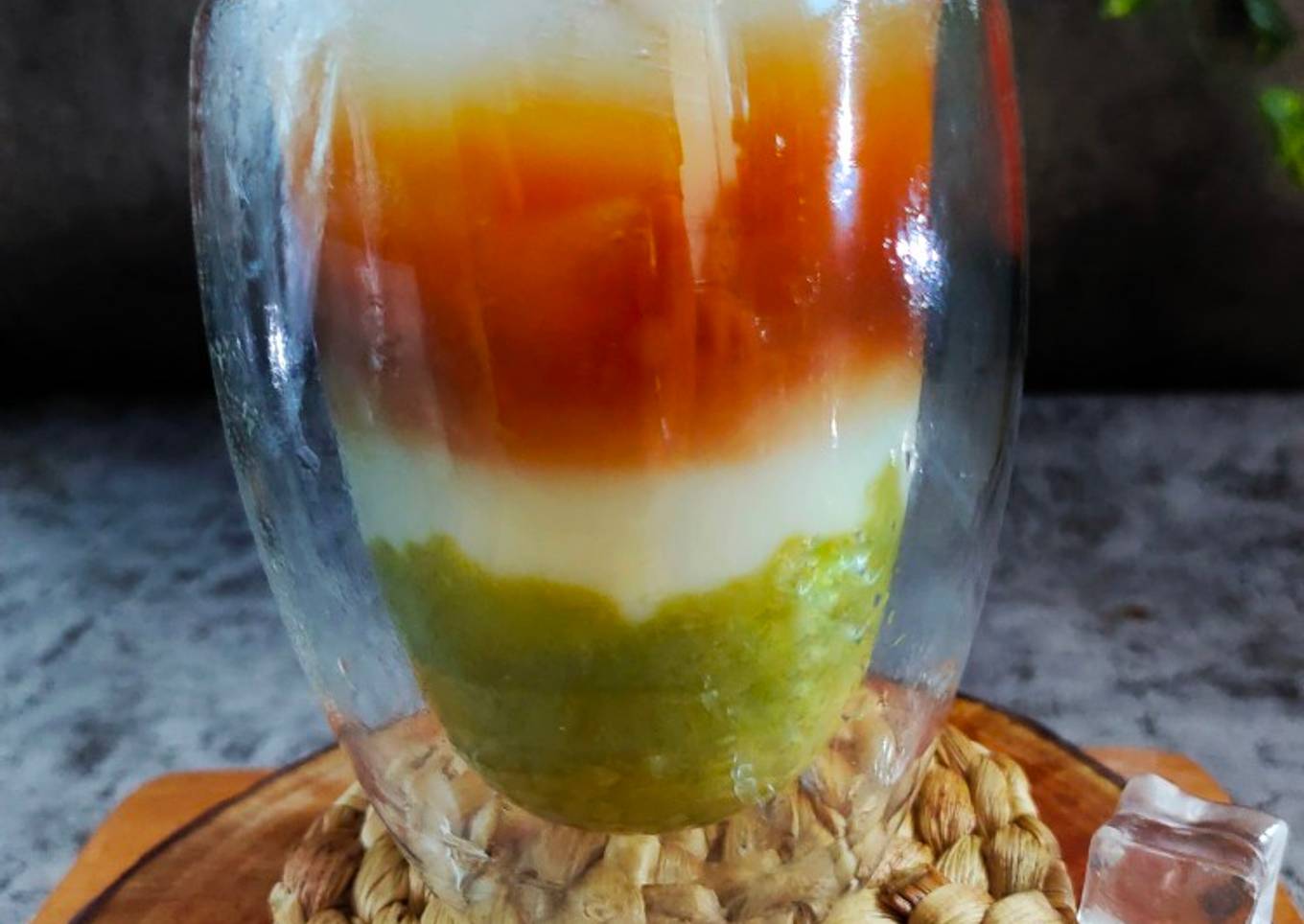 Matcha Milk Cofee Ice