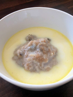 A picture of Sticky Date Pudding.