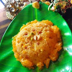 A picture of Apple orange sheera/halwa.