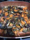 Hongos pequeños portobello