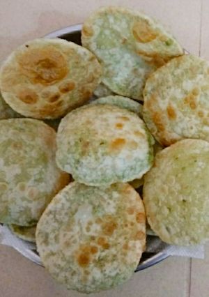 কড়াইশুঁটির কচুরি (Karaisuntir kochuri recipe in Bengali) রেসিপির প্রধান ছবি
