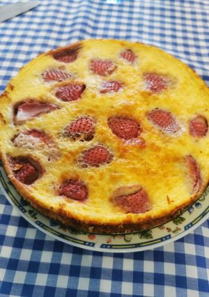 Una foto de 193. Tarta de yogur con fresas