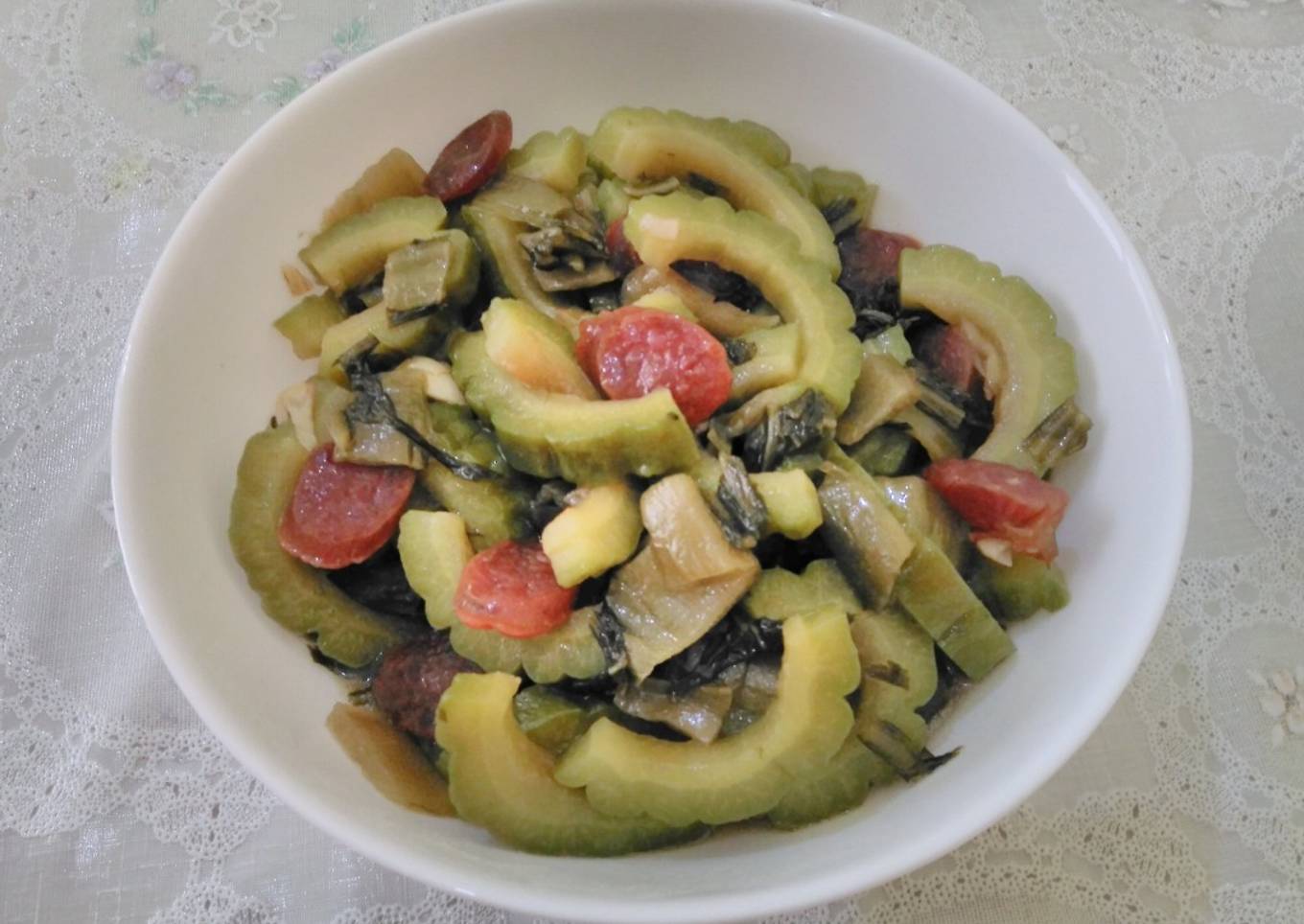 Pare tumis sayur asin sosis babi(lapjong)