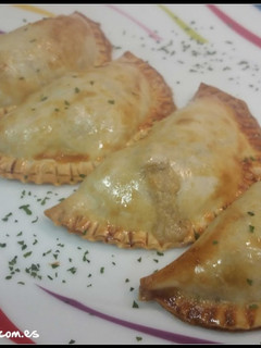 Una foto de Empanadillas de champiñones, bacon y queso
