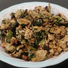 A picture of Egg with brahmi leaves subji.