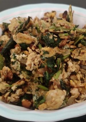 A picture of Egg with brahmi leaves subji.