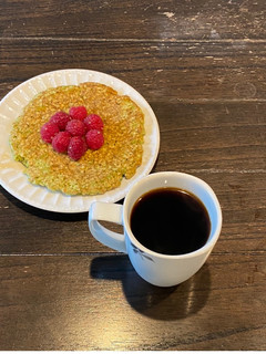 Una foto de Waffle de palta (aguacate), avena y huevo