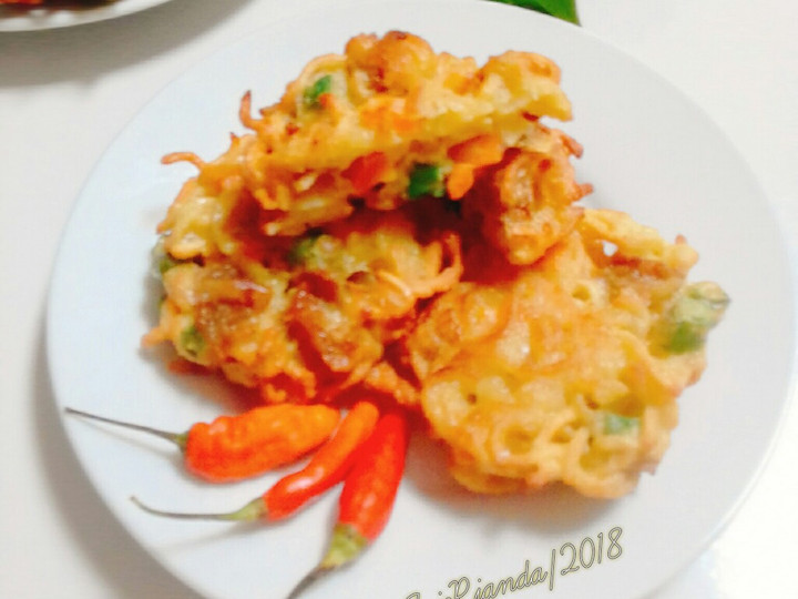 Cara Gampang Membuat Omelet Mie Minie Aning Han Anti Gagal