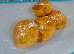 A picture of Tea scones.