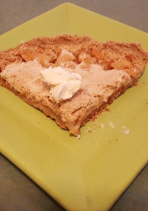 Una foto de Crumble de manzanas y peras