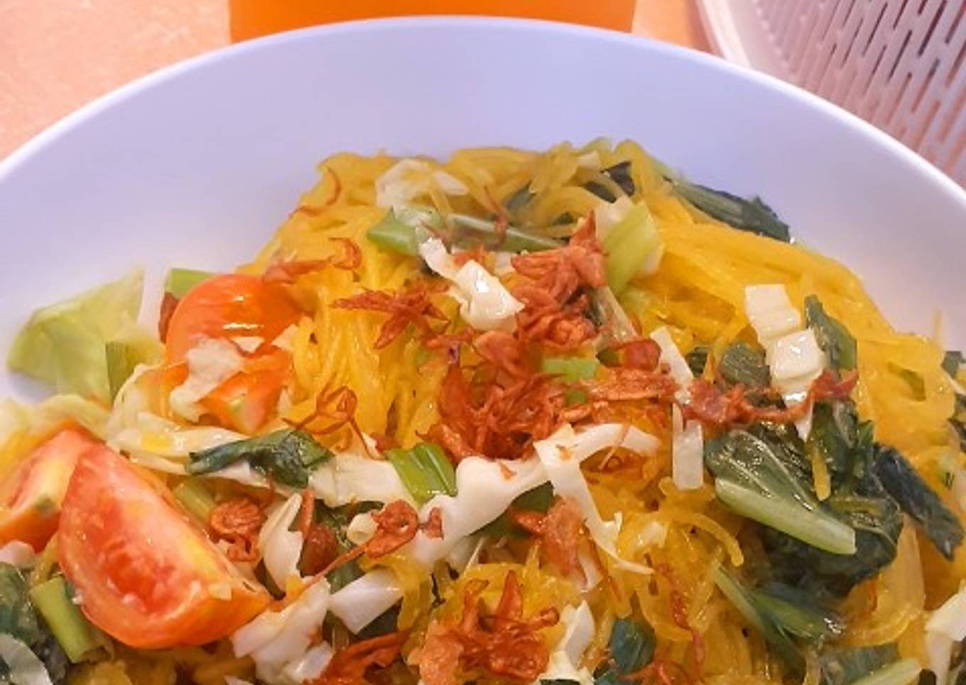 Mie Glosor Bogor dengan Sambal Kacang
