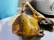 Una foto de pato asado