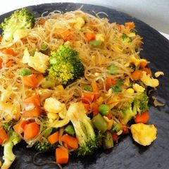A picture of Stir-Fried Rice Vermicelli.