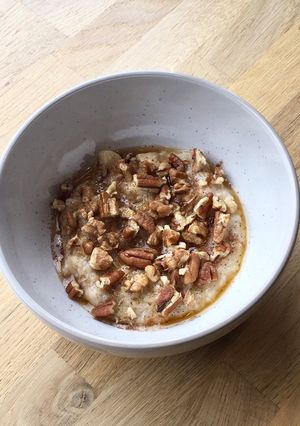 A picture of Pecan & Maple Syrup Porridge.