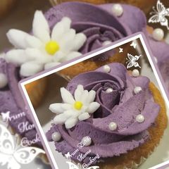 A picture of 🎂🍚Whipped Cream Frosting🎂🍚🍰.