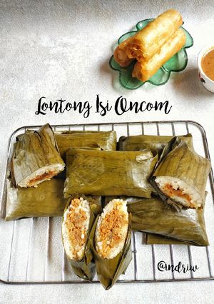 Foto resep Lontong Isi Oncom