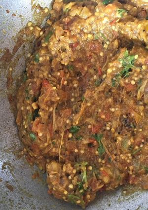 A picture of Baigan ka bharta.