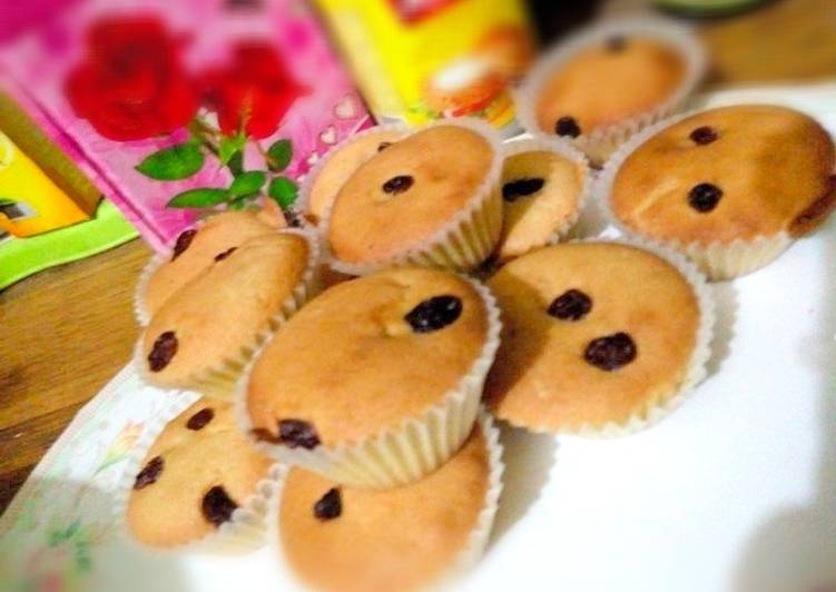 Recipe of Speedy Simple vanilla cup cake