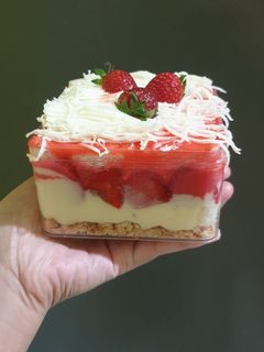 Foto resep Dessert Box Roti Tawar Strawberry