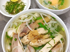 Hình của món Phở Gà.