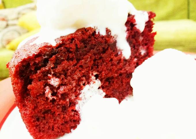 How to Make Any-night-of-the-week Red velvet cupcakes