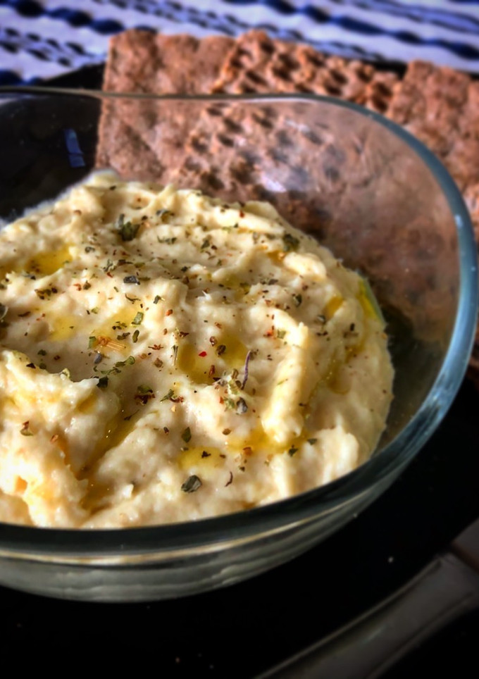 Una foto de Brandada de bacalao con leche de almendra