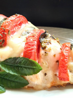 Una foto de Pollo Caprese al Horno 👍🇵🇪