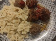 Une photo de boulette de viande