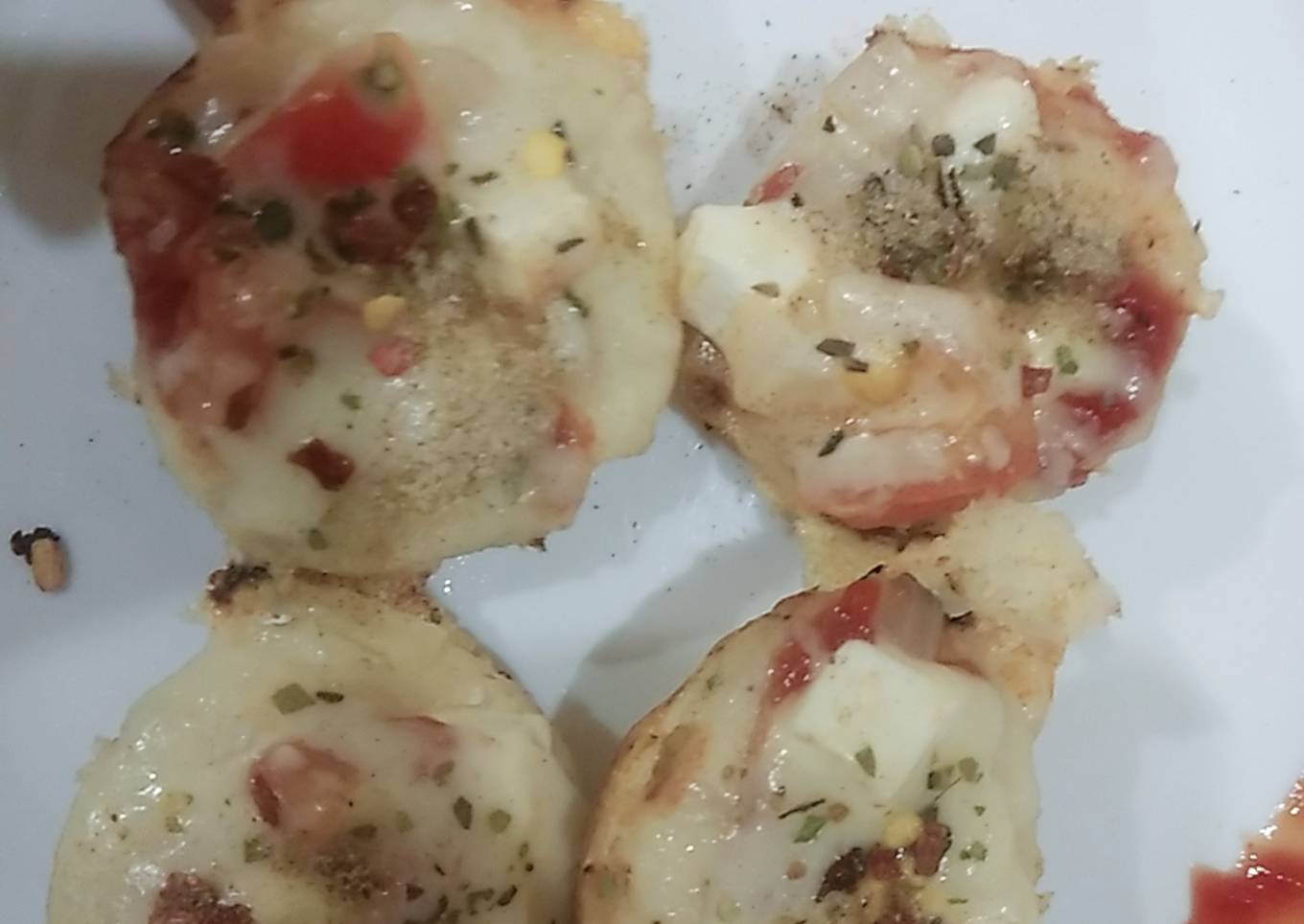 My innovatie dish appam pizza cups