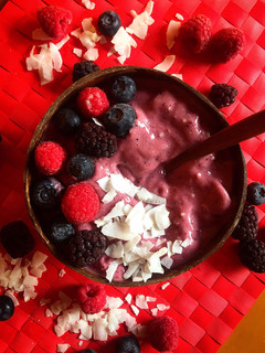 Una foto de Smoothie bowl de frutos rojos