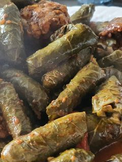 صورة لوصفة ورق عنب بالفخاره بالفرن